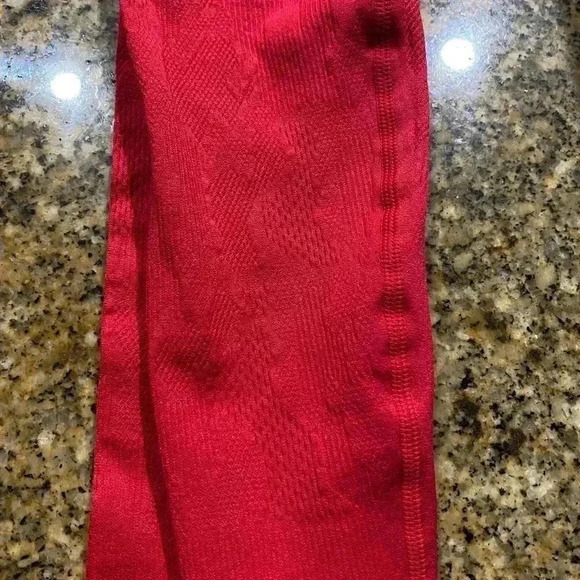 High-Waisted SculptKnit Persimmon Red Camo Legging Size XS - Picture 6 of 8